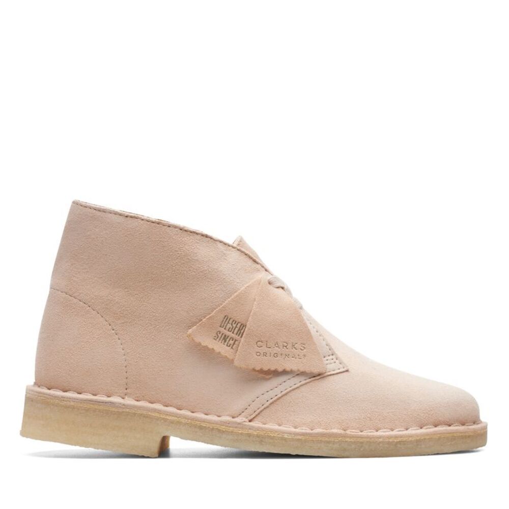 Clarks Womens Desert Boot Beige Boots (NWT)